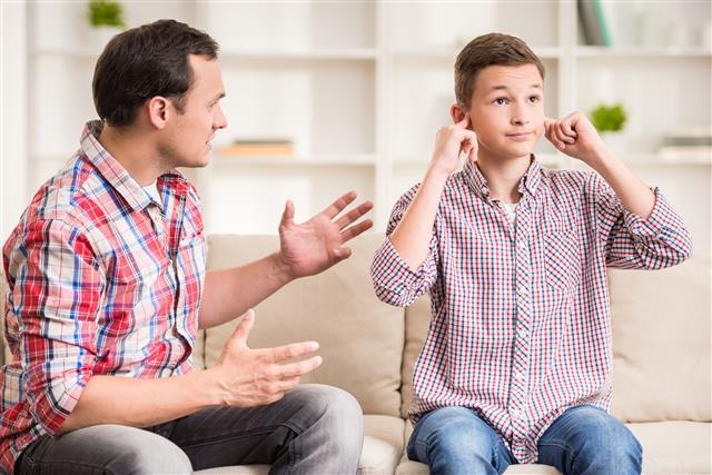 Selbstvertrauen stärken Erkenne den inneren Kritiker in dir. Das stärkt Dein Selbstvertrauen
